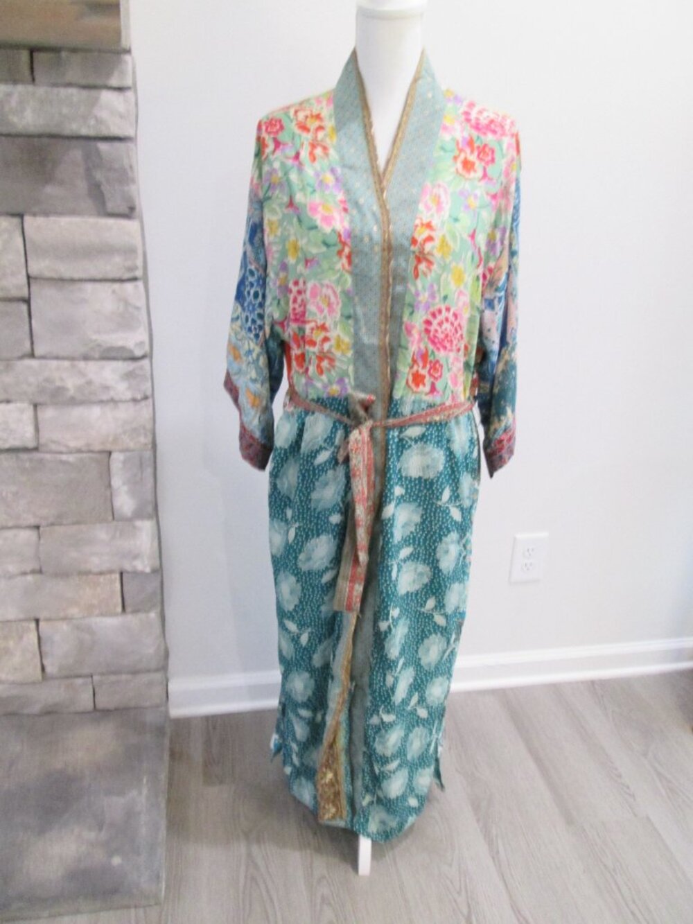 Karma Highway Printed Viscose Kimono – Made in India – NWT - Picture 3 of 9